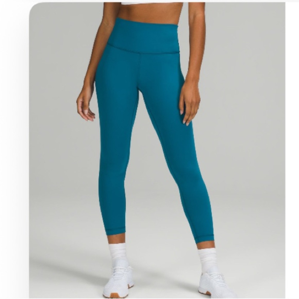 Lululemon Wunder Train HR Tight Tight 25” Capri Leggings Women’s Size 20